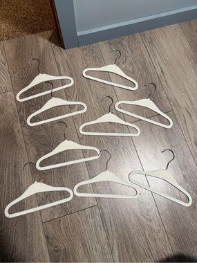 Lot of 9 small felt hangers